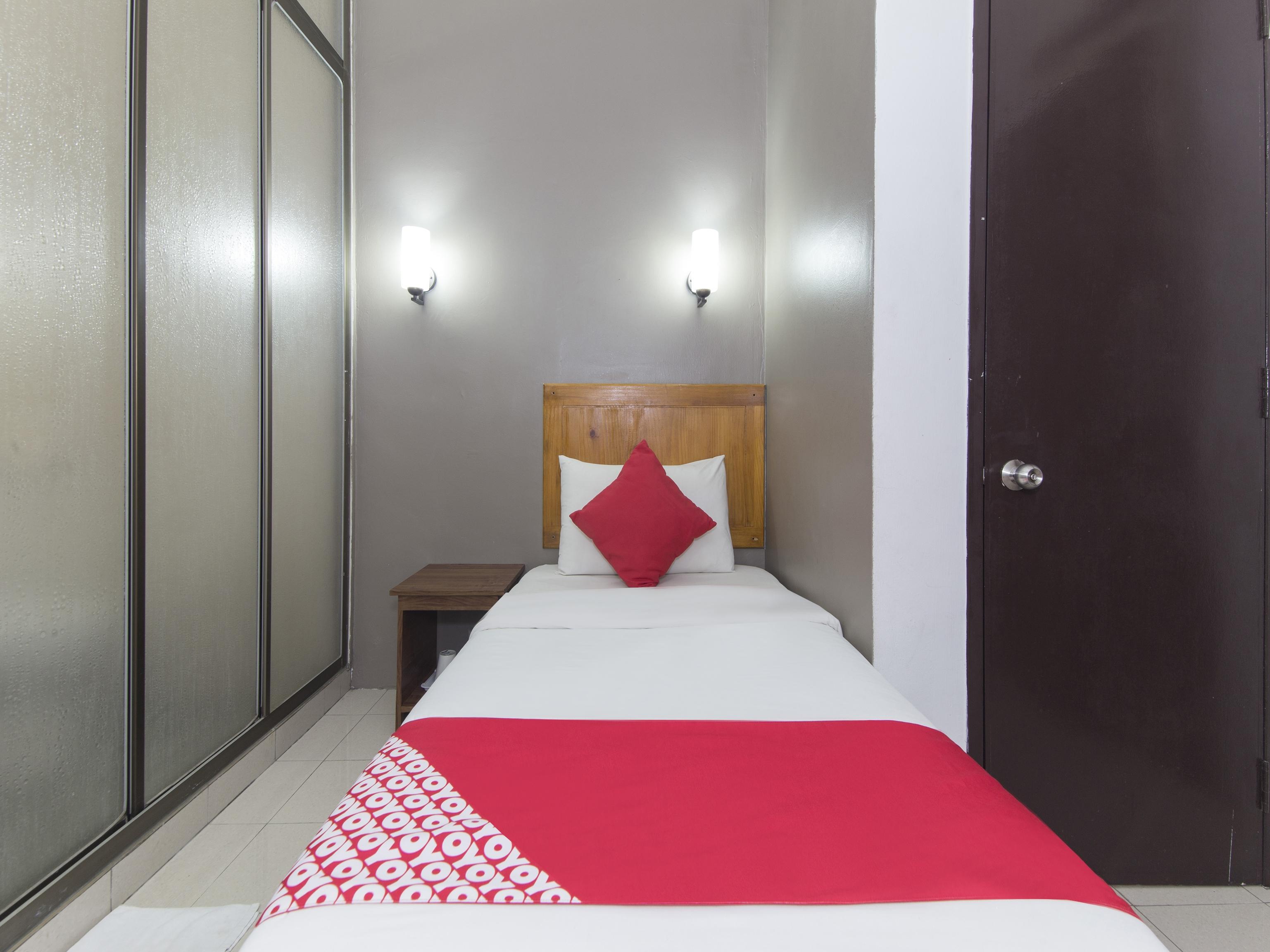 Super Oyo 502 Midah Inn 普崇 外观 照片